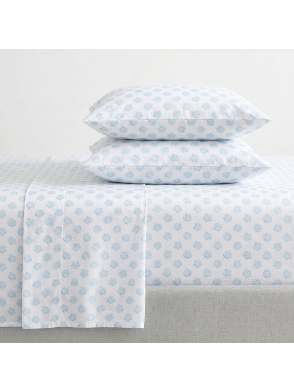 Queen Sheet Set with Fitted Sheet & Pillowcases - Deep Pocket, Soft & Cozy